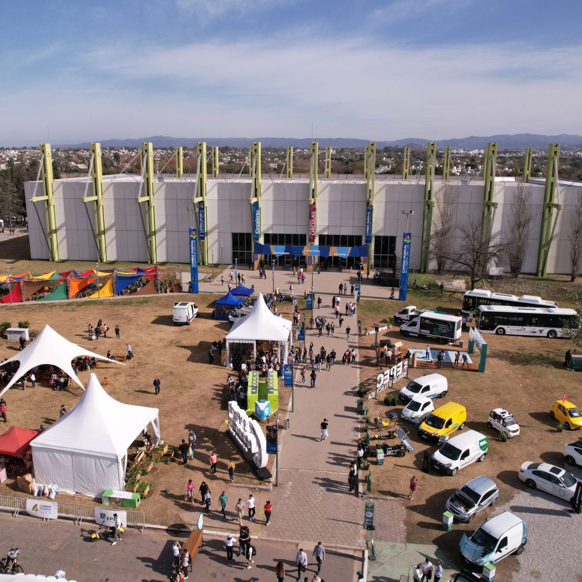 Toma aérea del predio donde se desarolló la Cumbre Mundial de la Economía Circular en Córdoba.