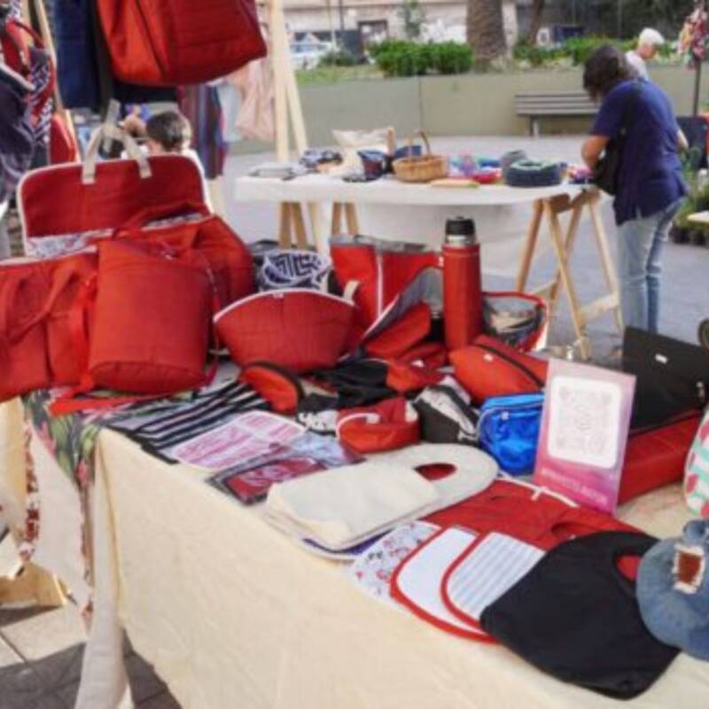 Imágenes de productos escolares sustentables