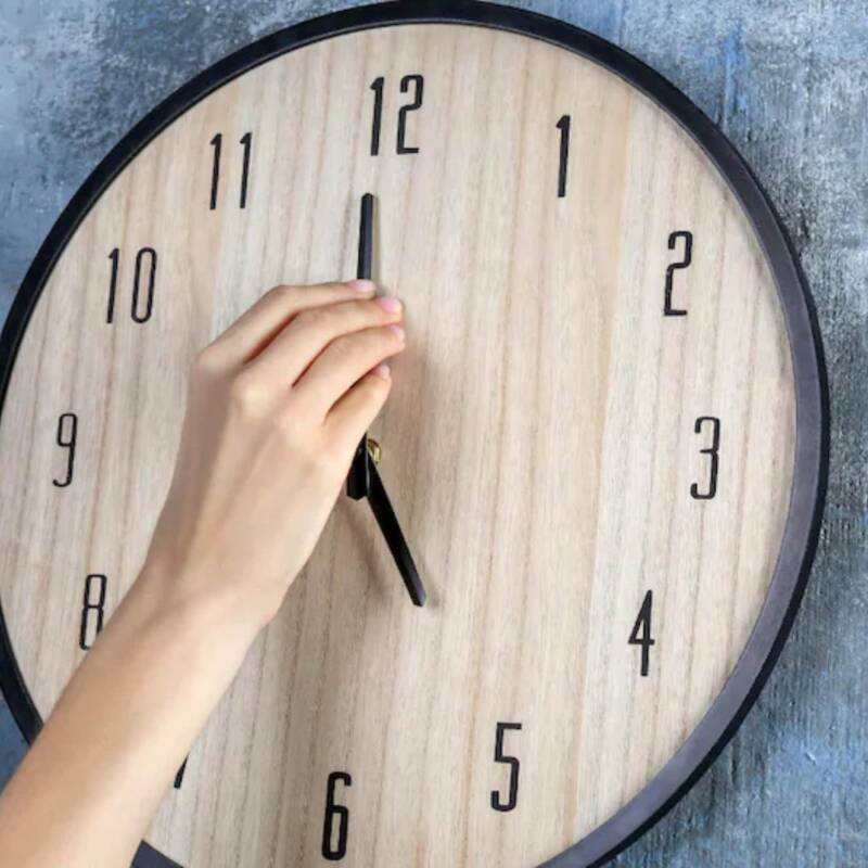 Argentina podría atrasar la hora