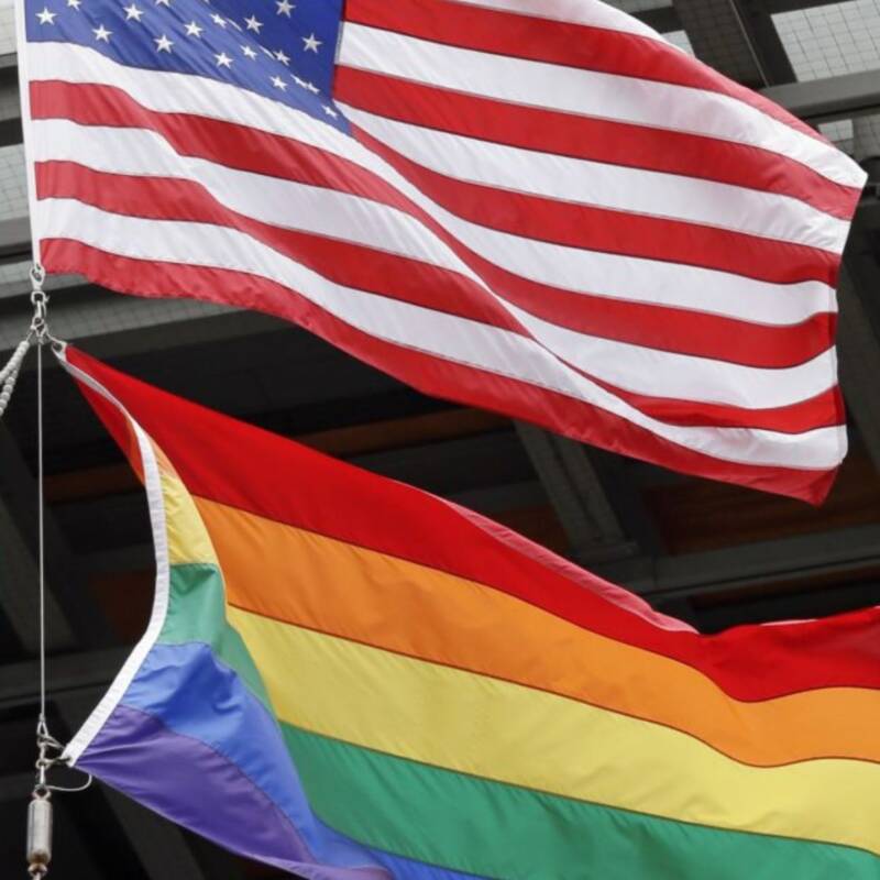 Cada vez más adultos en Estados Unidos se identifican como LGBTQ