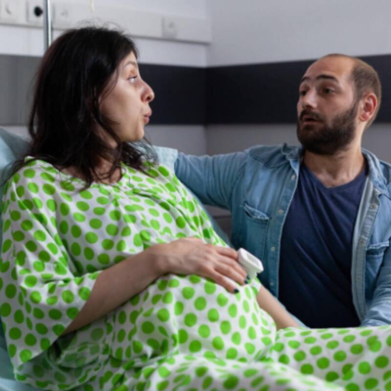 Científicos chilenos desarrollaron una alternativa a la epidural durante el parto