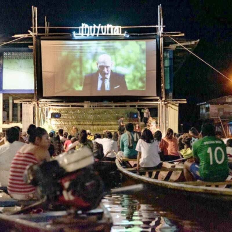 Cine flotante para defender la Amazonía peruana