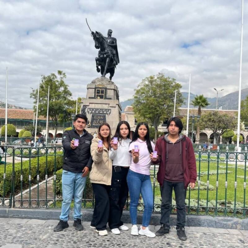 Estudiantes crearon gomitas para los dolores menstruales