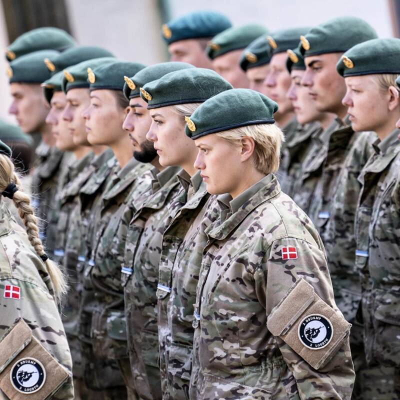 Las mujeres de Dinamarca podrán prestar el servicio militar