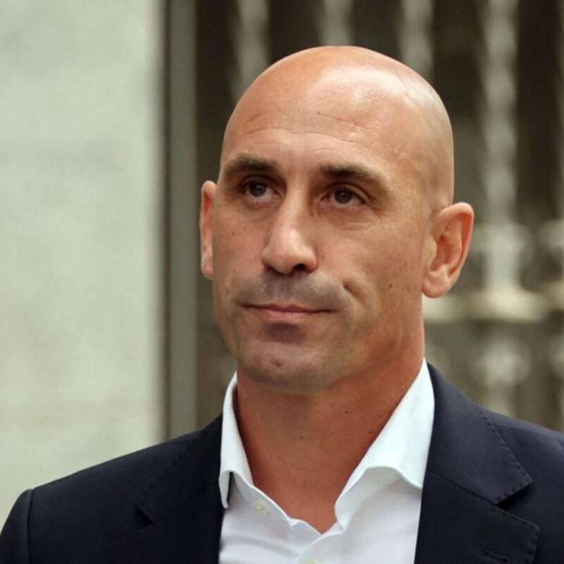 Luis Rubiales fue condenado por el beso sin consentimiento a Jenni Hermoso