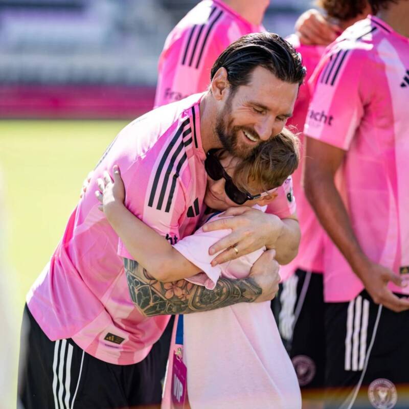 Messi cumplió el sueño de 23 niños con enfermedades críticas