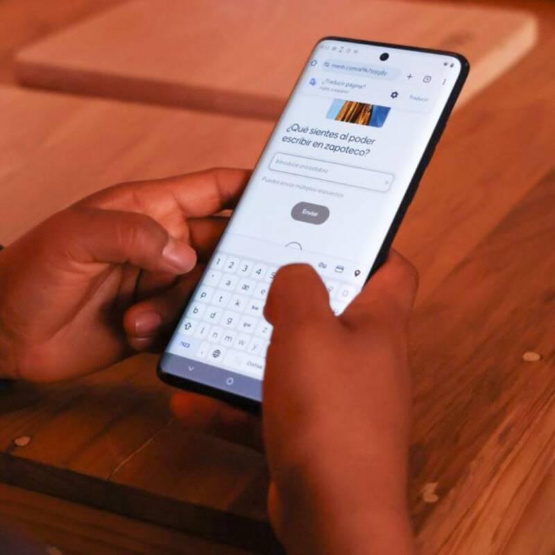 Una marca de celular lanzó el teclado zapoteco