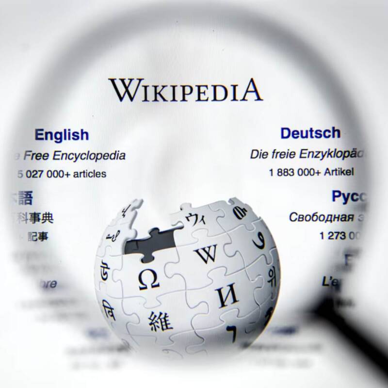 Wikipedia, en riesgo de colapso digital por la IA